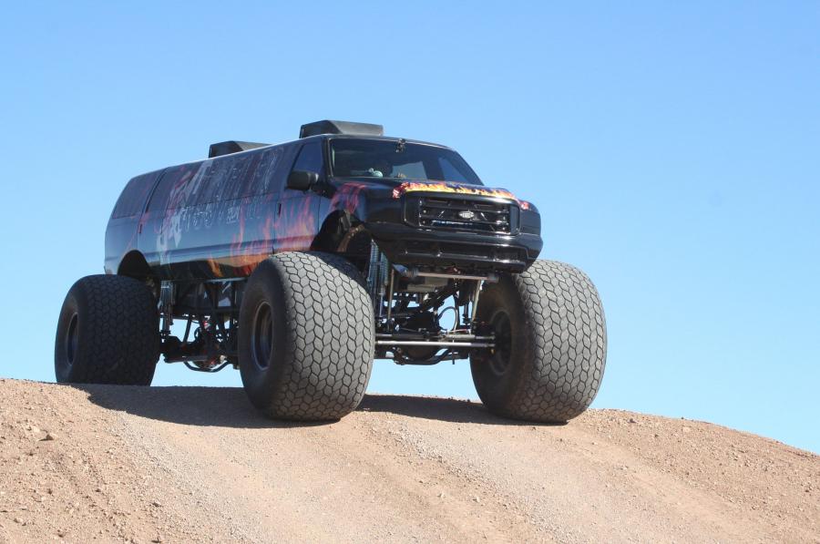  Ford Excursion Sin City Hustler 2014 года  (фото 12 из 31)